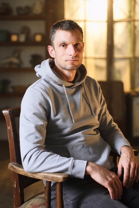 Un amoureux sincère et affectueux. Un regard qui ne juge pas, où seule compte la lueur de ton âme.